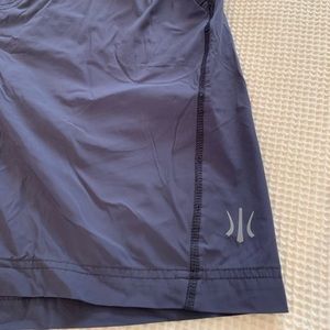 Rhone Mako Lined 8.5" Short - Graphite / Medium